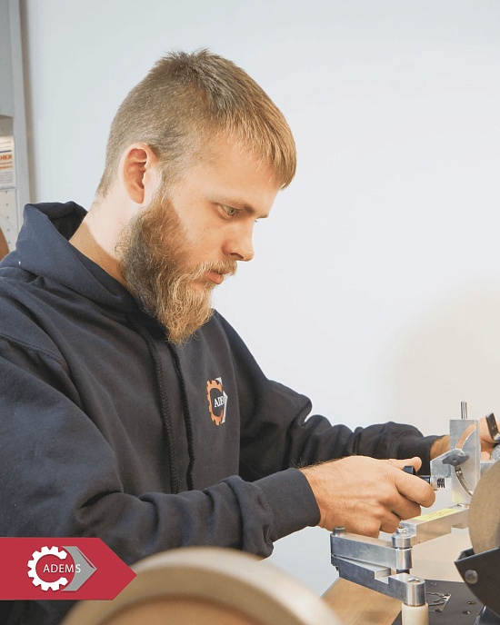 The Art of Sharpening: Not Just a Craft, But a Philosophy!
